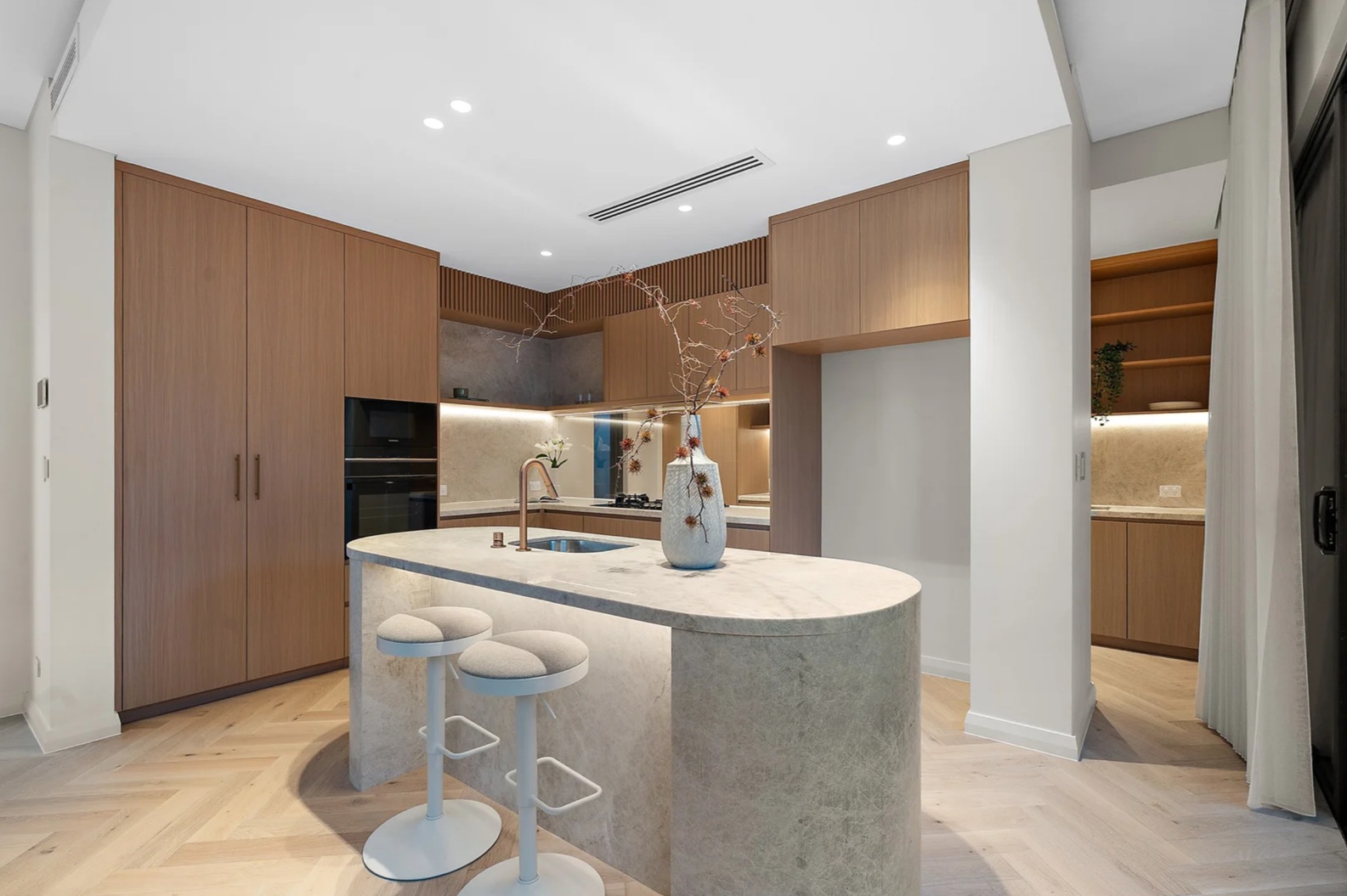 Luxury Double-Storey Residential Villa — 6