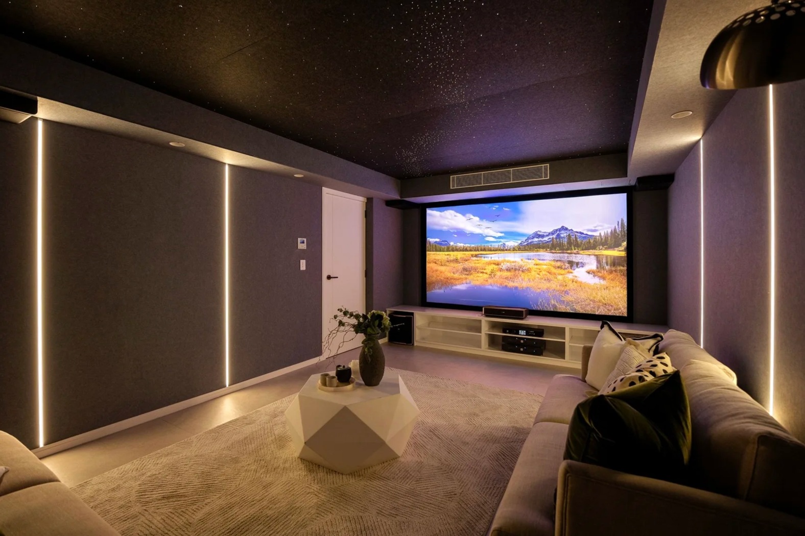 Luxury Double-Storey Villa with Private Pool & Home Cinema — 14