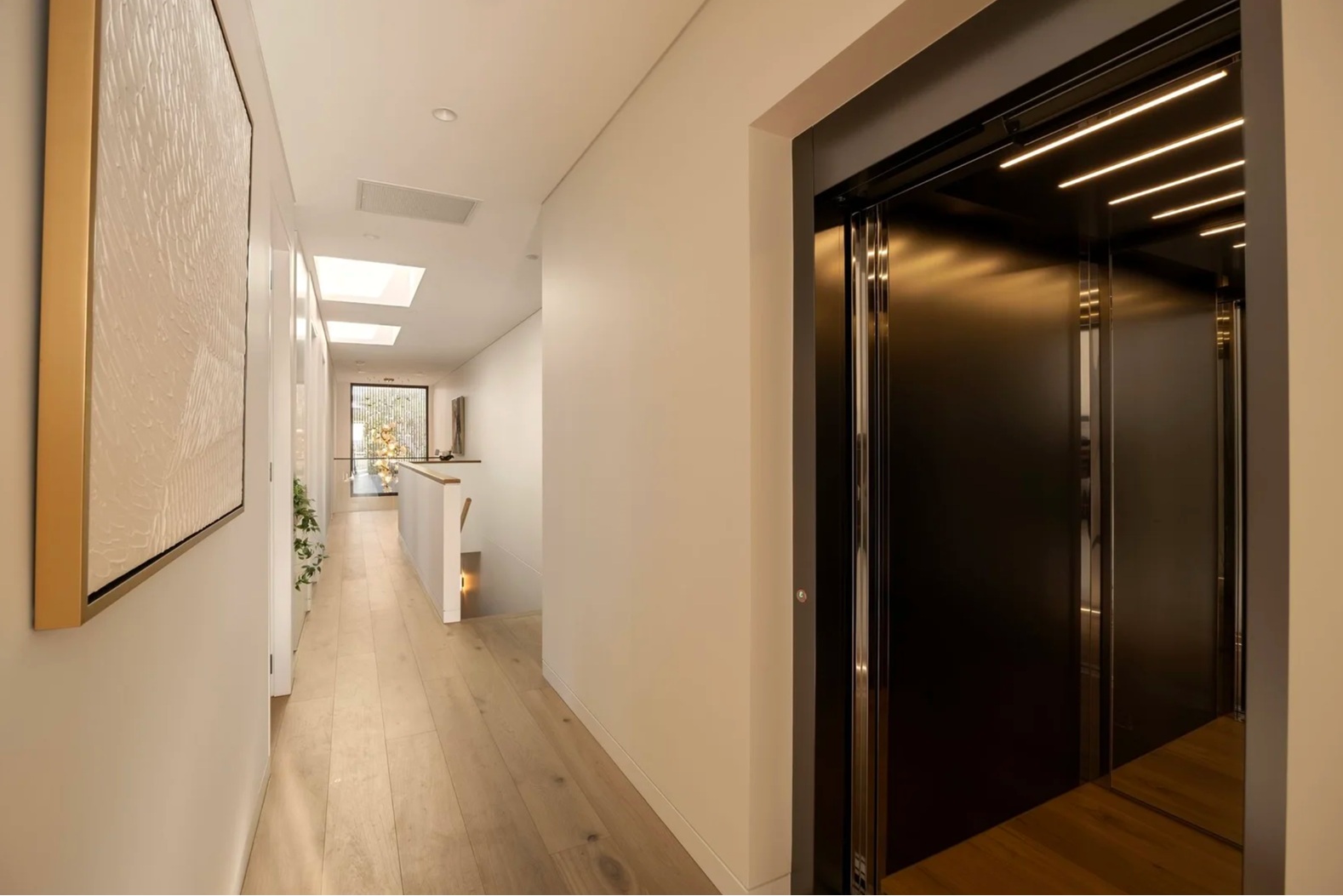 Luxury Double-Storey Villa with Private Pool & Home Cinema — 8