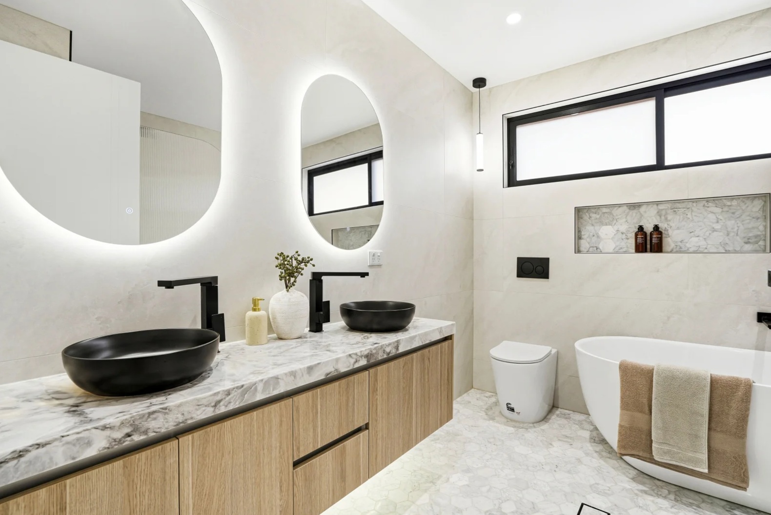 Modern Serenity Villa — 9