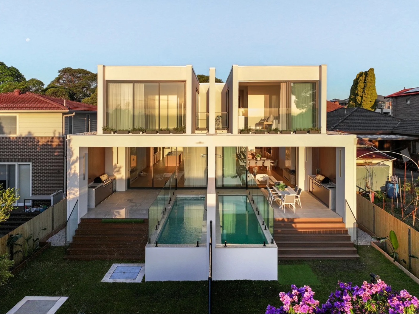 Luxury Double-Storey Villa with Private Pool & Home Cinema — 2