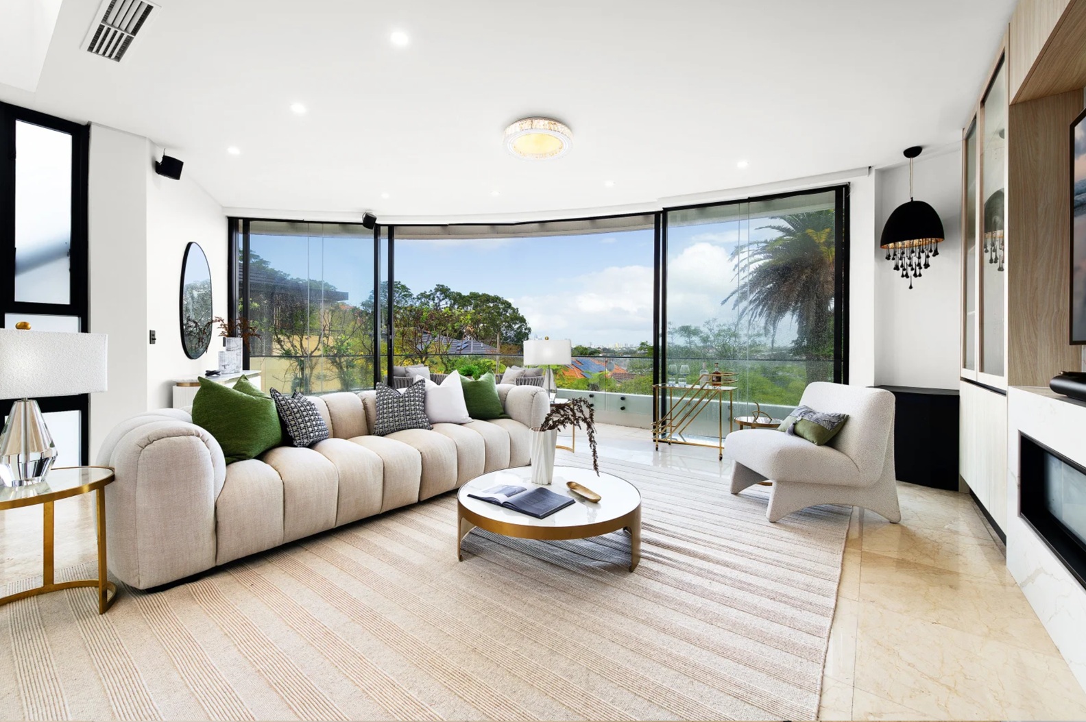 Grand Villa — 3